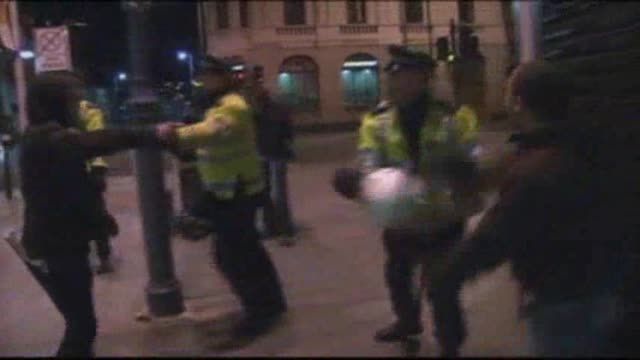 News video: Raw: Scuffles in London After Hacking Death