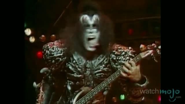 News video: Top 10 Masked Musicians